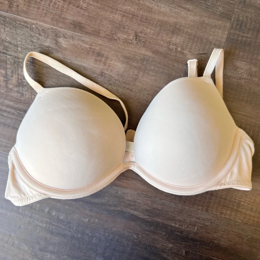 PINK Victoria secret Women's Cream push up Bra size 32C - Picture 1 of 4